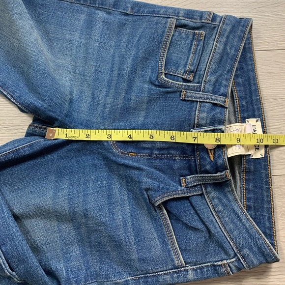 L’AGENCE Tilly Slim Straight Raw Hem Premier Jeans - Picture 14 of 16